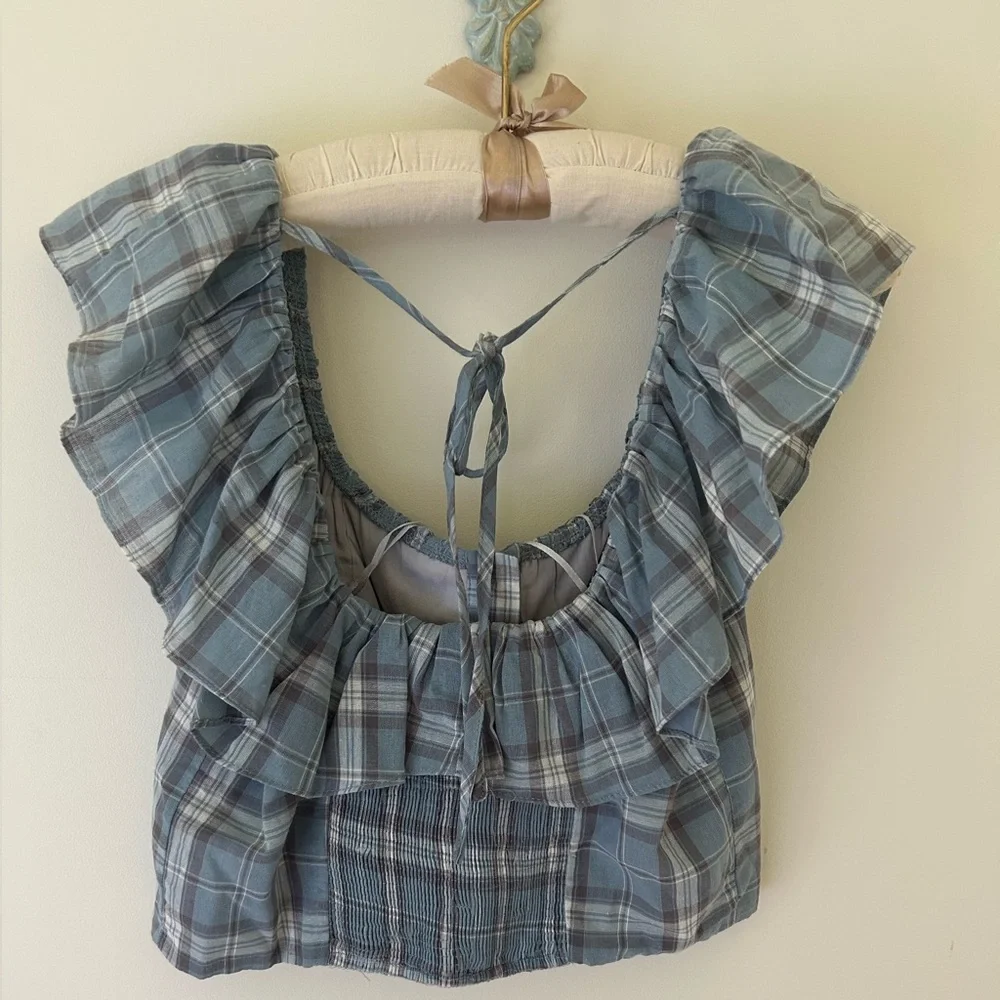 Dress Forum LA (Apricot Lane) Plaid Ruffle Crop Top
Size: Medium
NWT - Picture 5 of 10